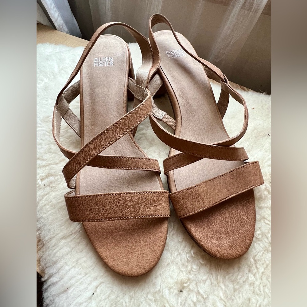 Eileen fisher Strappy Nude Leather Sandals